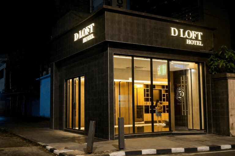 Dloft-Hotel-ouside-view